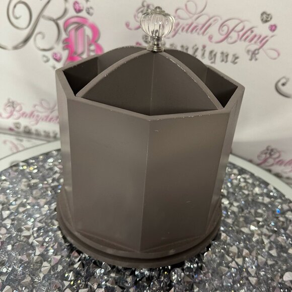 design styl Other - Spinable organizer Grey with clear crystal knob top spins office kitchen clean